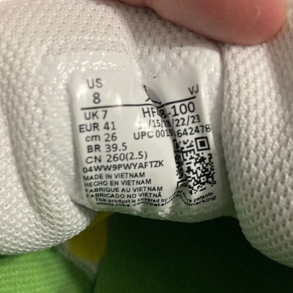 Jordan 1 Low SE Chlorophyll mens 8
